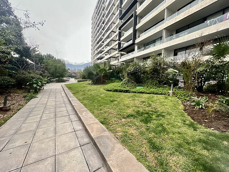 Departamento Semi Nuevo Con Patio / Plaza Egaña 2D/2B/2E/1B