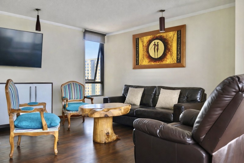 Exclusivo Depto en las Condes: 4D | 3B | H. de Magallanes