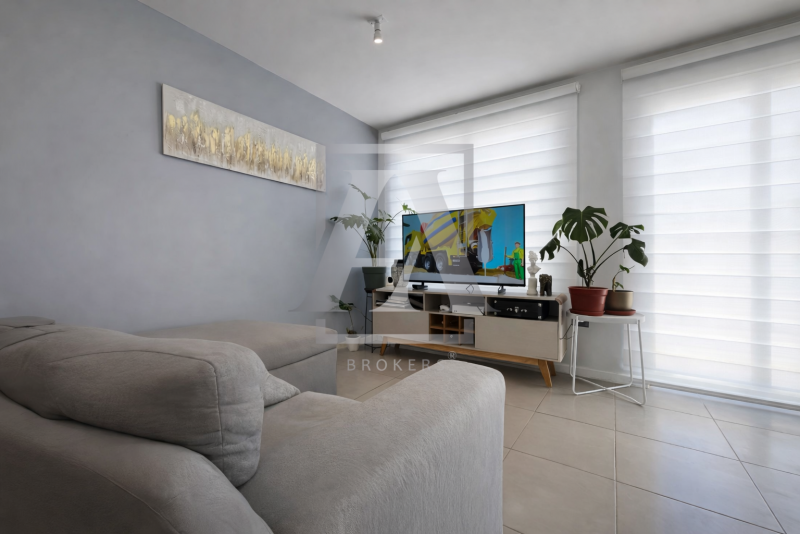 Hermosa Casa Semi Nueva 3D Con Amplio Terreno en Condominio