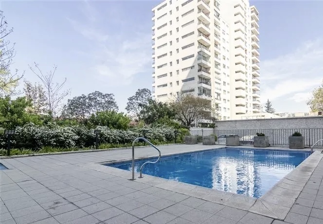 Amplio y Luminoso Departamento 4D 3B 1E + B Vista Despejada.