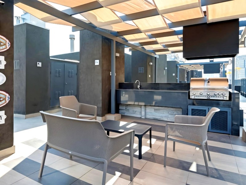 en Venta Depto 2D 2B + E y B Semi Nuevo / Metro Santa Isabel