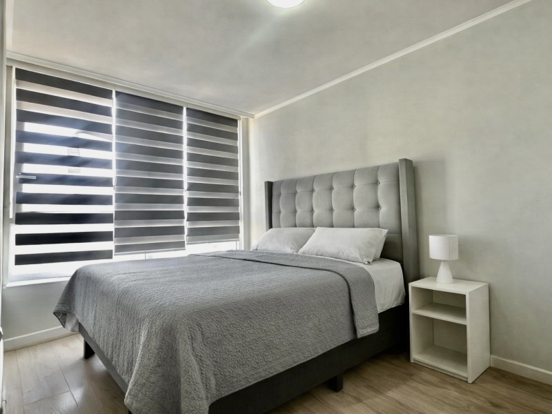 en Venta Depto 2D 1B + B Semi Nuevo / Metro Cal y Canto