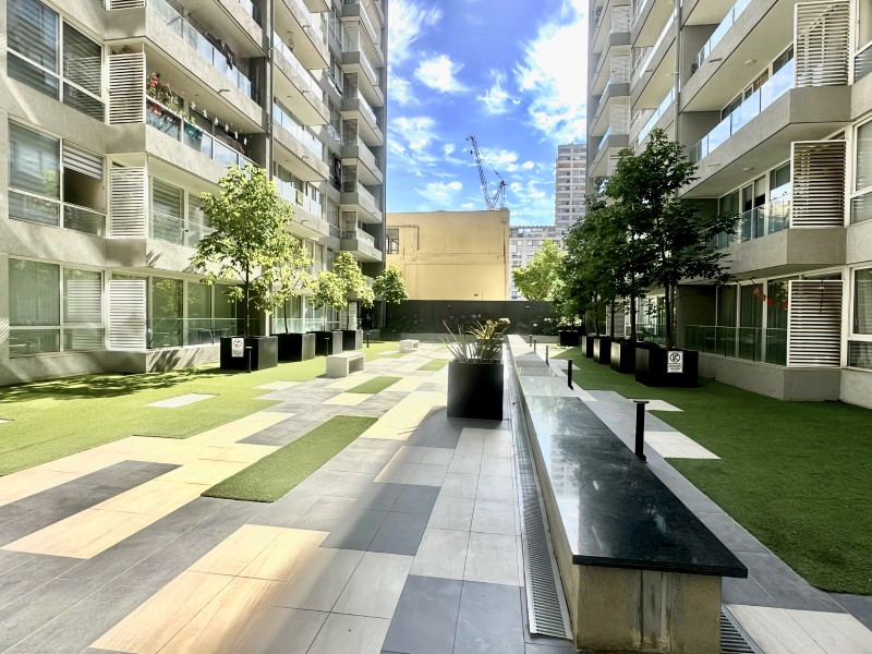 en Venta Depto 2D 2B + E y B Semi Nuevo / Metro Santa Isabel