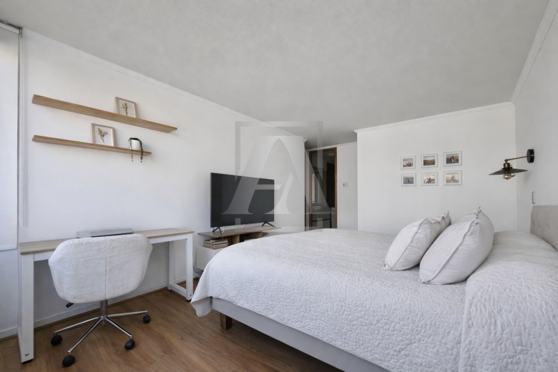 Amplio Depto las Condes: 3D 3B + 2E | Sector Vespucio Sur