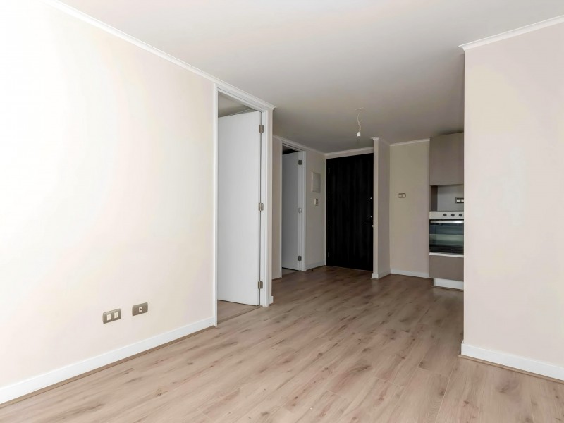 en Venta Depto 2D 2B + E y B Semi Nuevo / Metro Santa Isabel