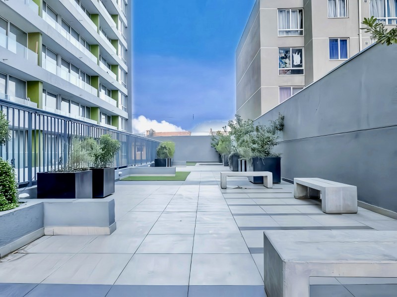 en Venta Depto 2D 1B + B Semi Nuevo / Metro Cal y Canto