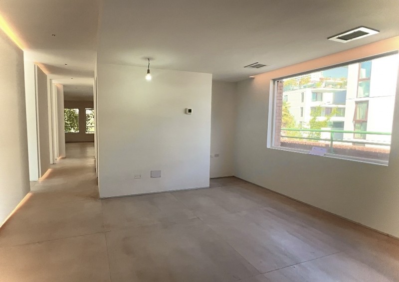 Se Vende Exclusiva Oficina Duplex en Vitacura