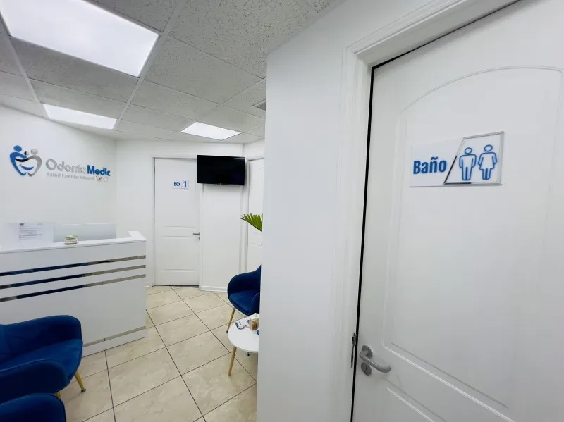 Moderna Clínica Dental en Venta, Metro Tobalaba