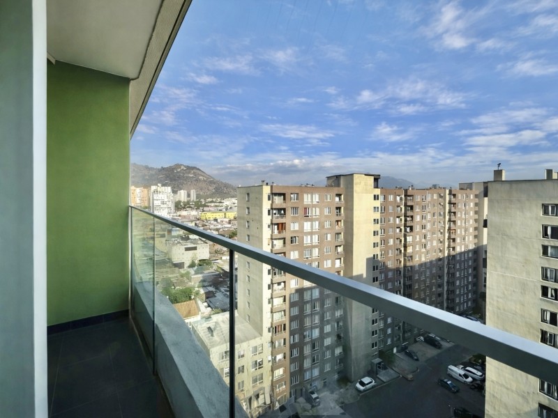 en Venta Depto 2D 1B + B Semi Nuevo / Metro Cal y Canto