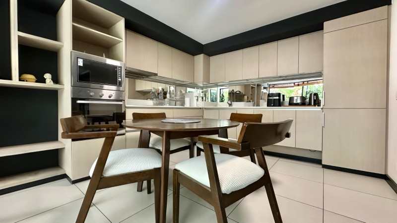 Depto Primer Piso 3D Con Jardín Privado + 2 Estac. + Bodega