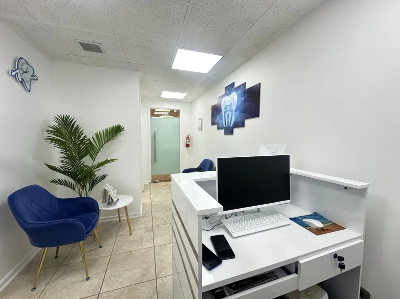 Moderna Clínica Dental en Venta, Metro Tobalaba