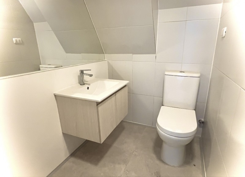 Se Vende Exclusiva Oficina Duplex en Vitacura