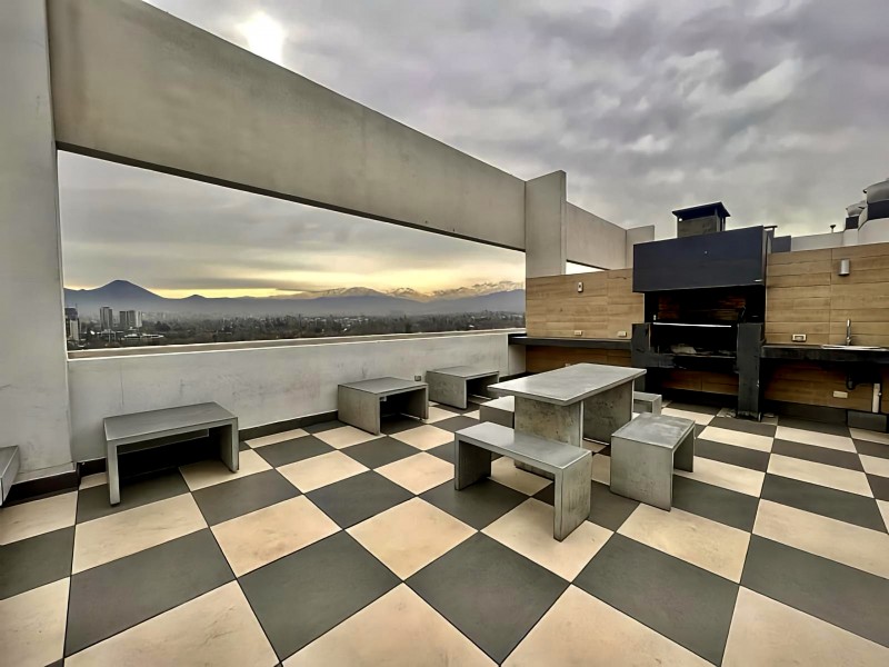 Depto Primer Piso 3D Con Jardín Privado + 2 Estac. + Bodega