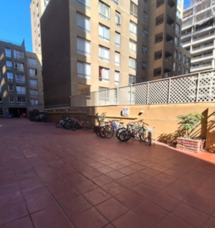 Coquimbo 65, Santiago (1D, 1B)