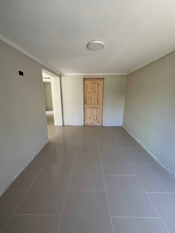 Arrienda Casa Comercial, en Pleno Centro de Linares