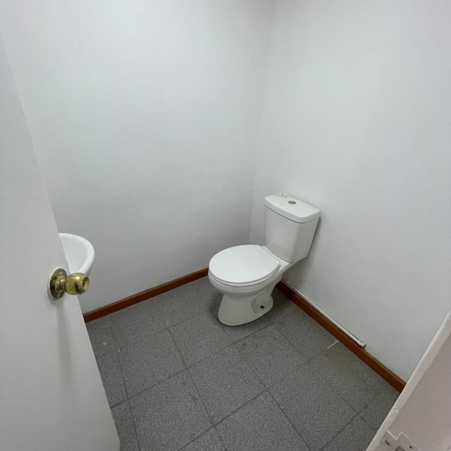 Valpo / Arriendo Local 120 Mts2. Independencia