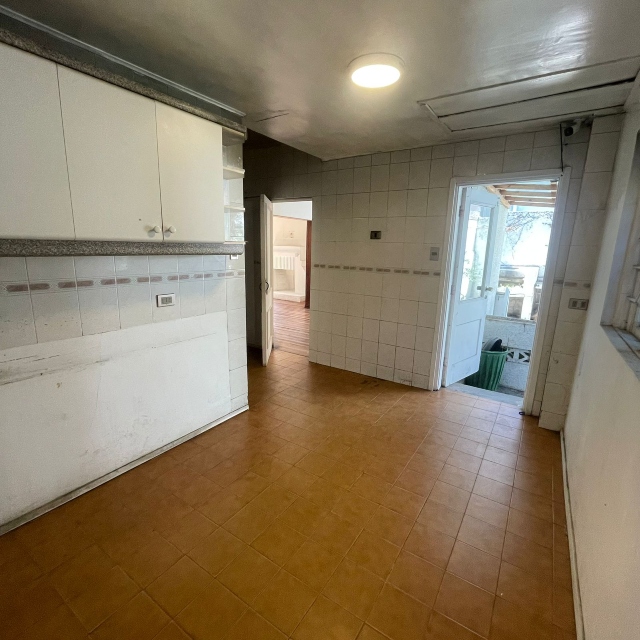 Viña / Arriendo Propiedad Comercial 4 Norte Poniente