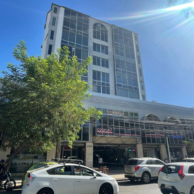 Viña / Arriendo Oficina Céntrica 224Mts2. Arlegui