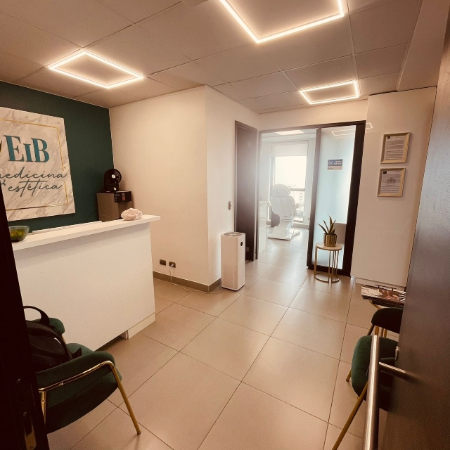 Viña / Venta Centro de Estetica Derecho de Llaves