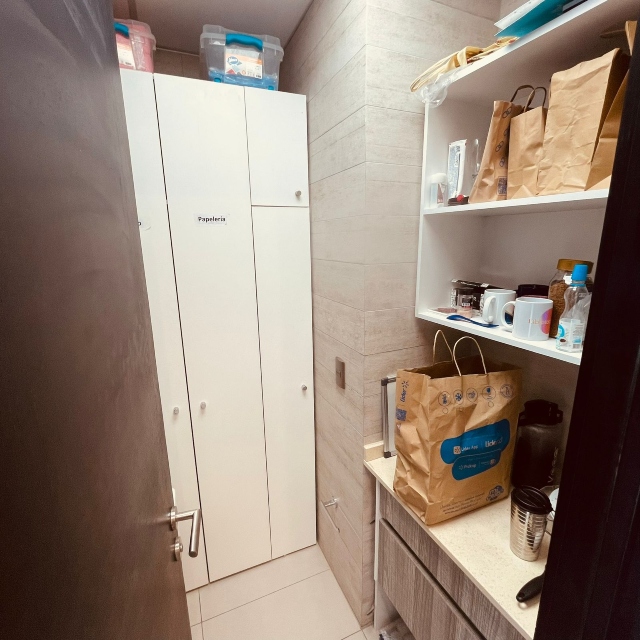 Viña / Venta Centro de Estetica Derecho de Llaves