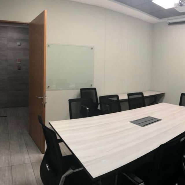 Viña / Venta Oficina 25Mts2. Edif. Contemporáneo