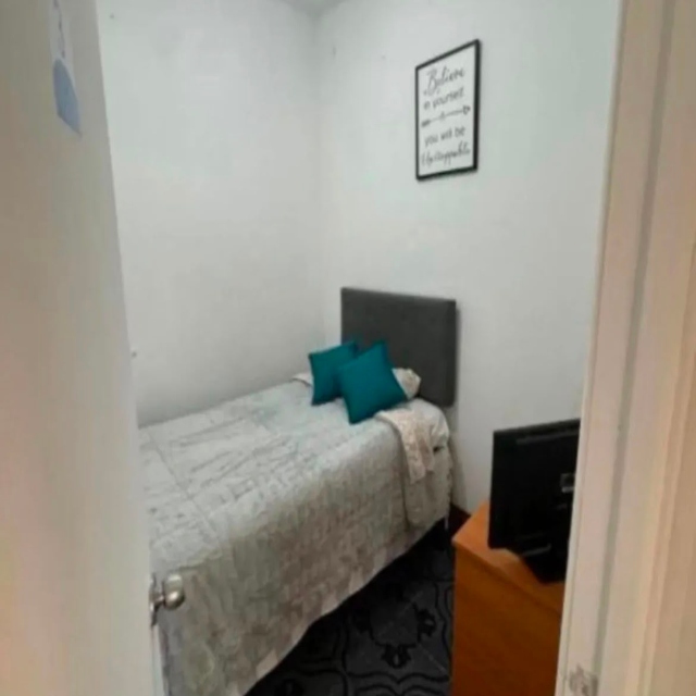 Viña / Arriendo Casa 6D 3B 3Est 1 Bod Plan Oriente