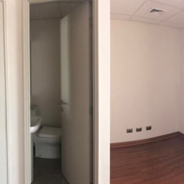 Viña / Venta Oficina 25Mts2. Edif. Contemporáneo