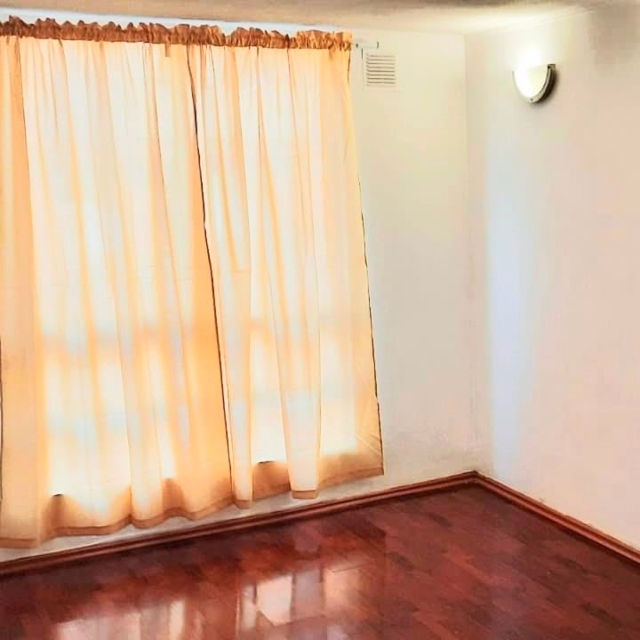 Quinta Normal / Venta Depto 3D 1B Condominio Metro