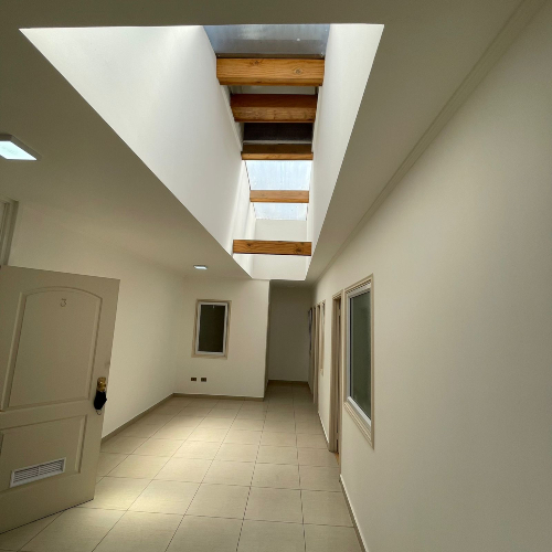 Valpo / Arriendo Oficina 90 Mts2. Céntrica Av.francia