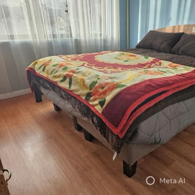Quilpué / Venta Casa 2 Pisos 5D 3B 3Est Patio