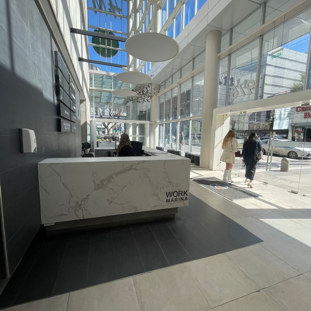 Viña / Arriendo Oficina Marina Work 583 Planta Libre