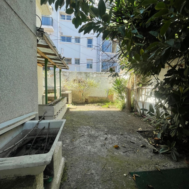 Viña / Arriendo Propiedad Comercial 4 Norte Poniente