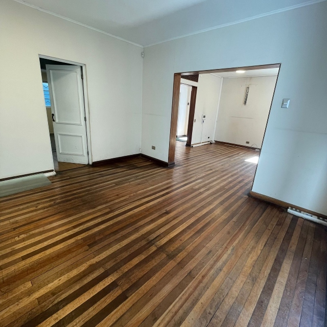 Viña / Arriendo Propiedad Comercial 4 Norte Poniente