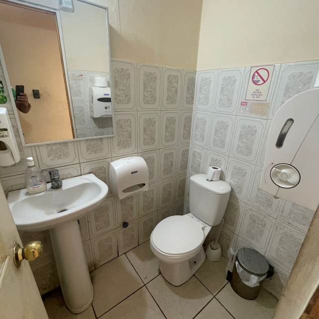 Viña / Venta Bar Restaurant Derecho de Llaves