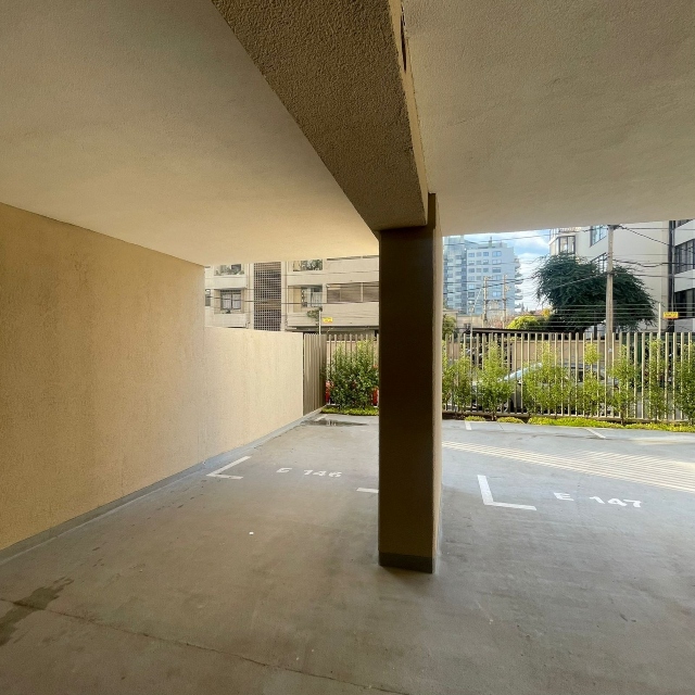 Viña / Arriendo Oficina Nueva 2 Oriente