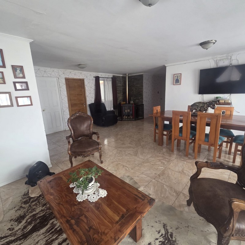 Se Vende Hermosa Casa Con Gran Terreno Belloto Norte