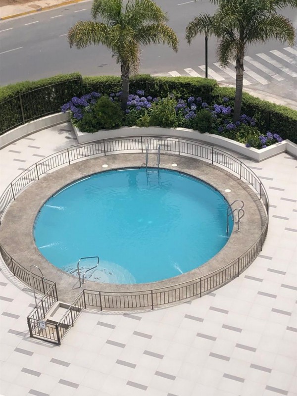 Hermoso y Amplio Departamento Bosques de Montemar