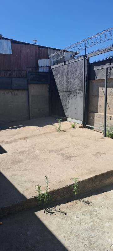 Casa Con Amplio Patio Valencia Alto Quilpué