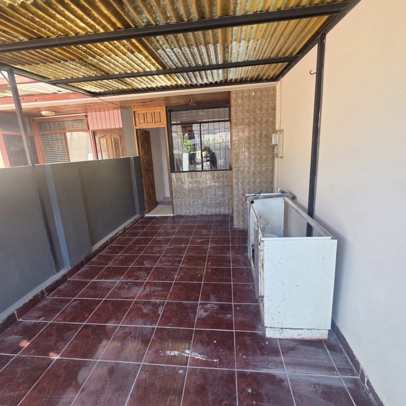 Hermosa Casa Remodelada el Sol