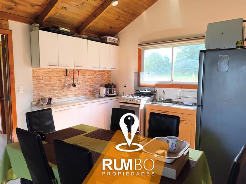 Casa y 2 Cabañas en Parcela