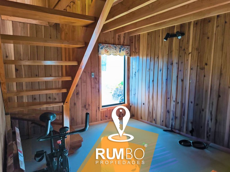 Casa, Cabaña y 2 Galpones - Villarrica