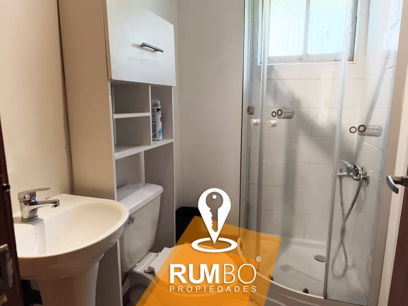 Casa y 2 Cabañas en Parcela