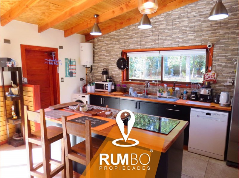 Casa y Cabaña Acceso A Río Toltén