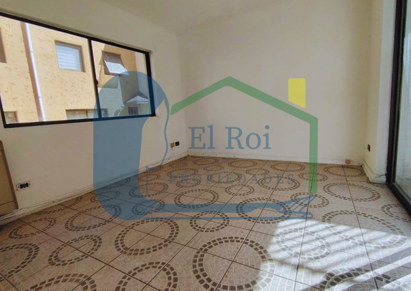 Casa de Tres Pisos en Condominio – Quilpué