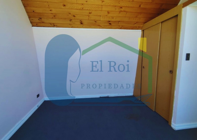 Casa de Tres Pisos en Condominio – Quilpué