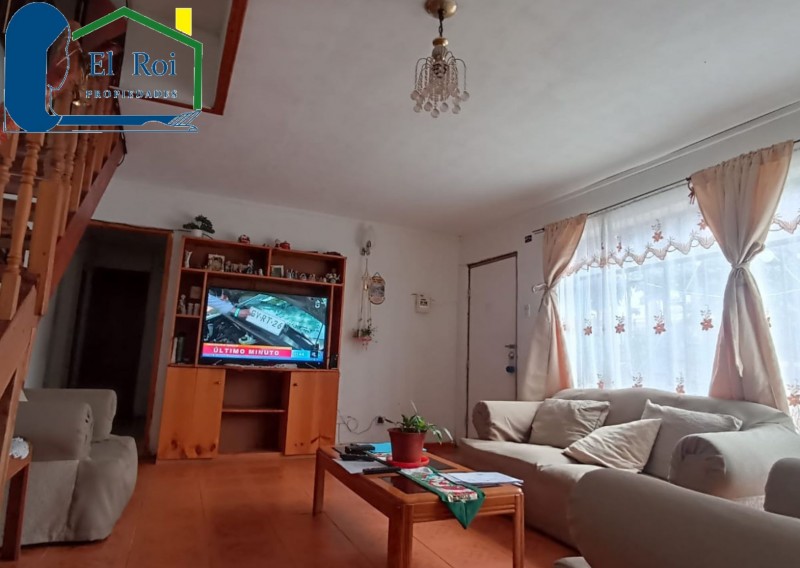 Amplia Casa de Dos Pisos – las Rosas