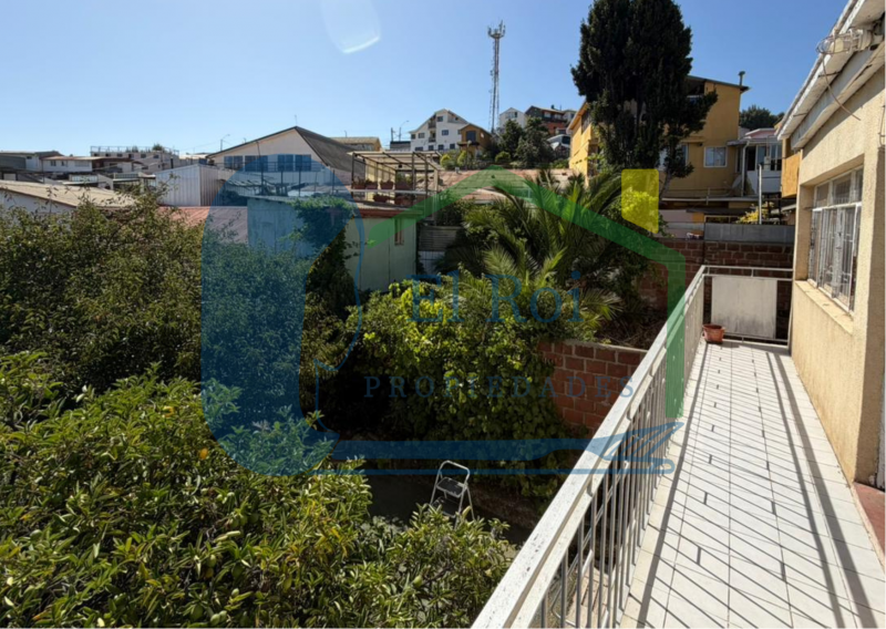 Casa Dos Pisos | Valparaíso