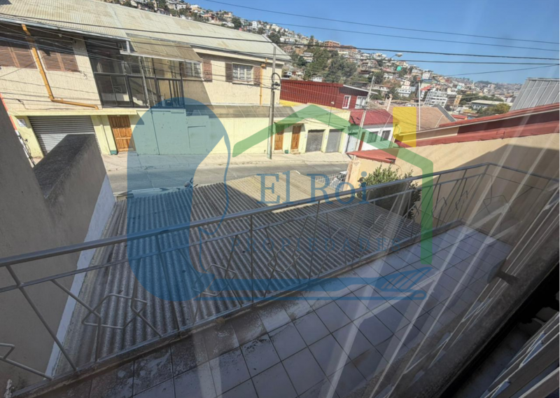 Casa Dos Pisos | Valparaíso