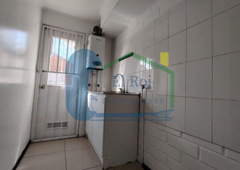 Casa Tres Pisos – Samuel Román Rojas
