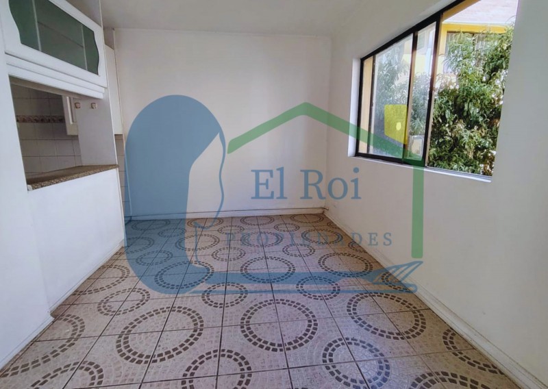 Casa de Tres Pisos en Condominio – Quilpué